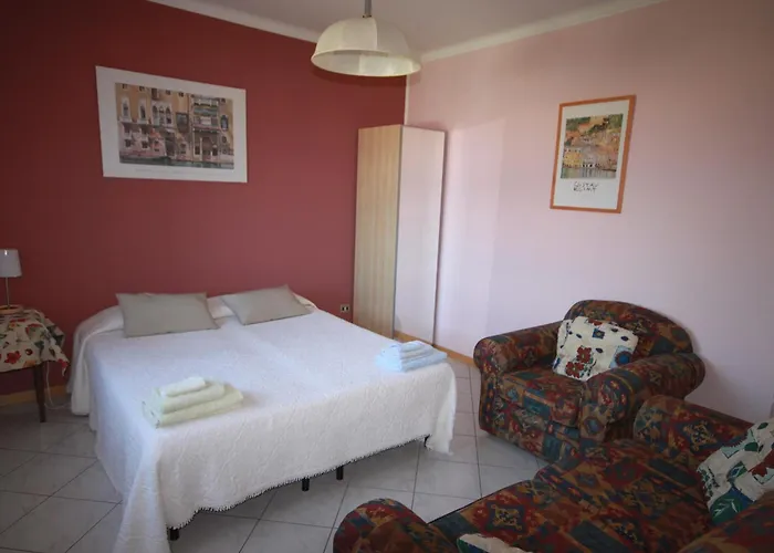 巴康菲奥里托住宿加早餐旅馆 梅纳焦