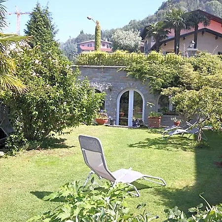 Balcone Fiorito Menaggio