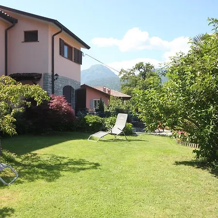 Balcone Fiorito 3* ميناجيو