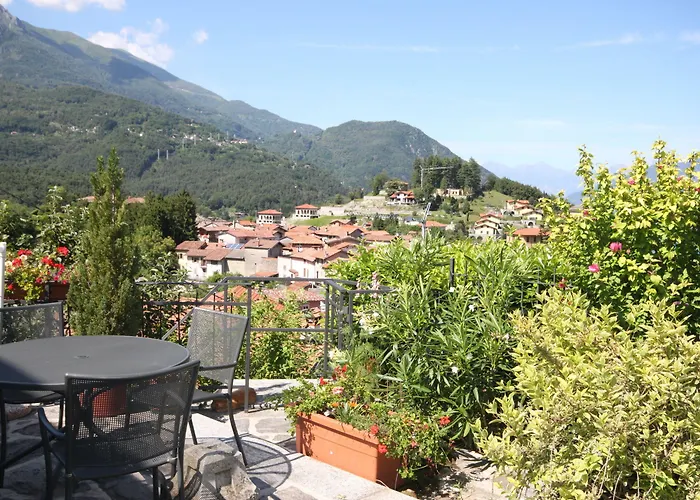 Balcone Fiorito 3* Menaggio